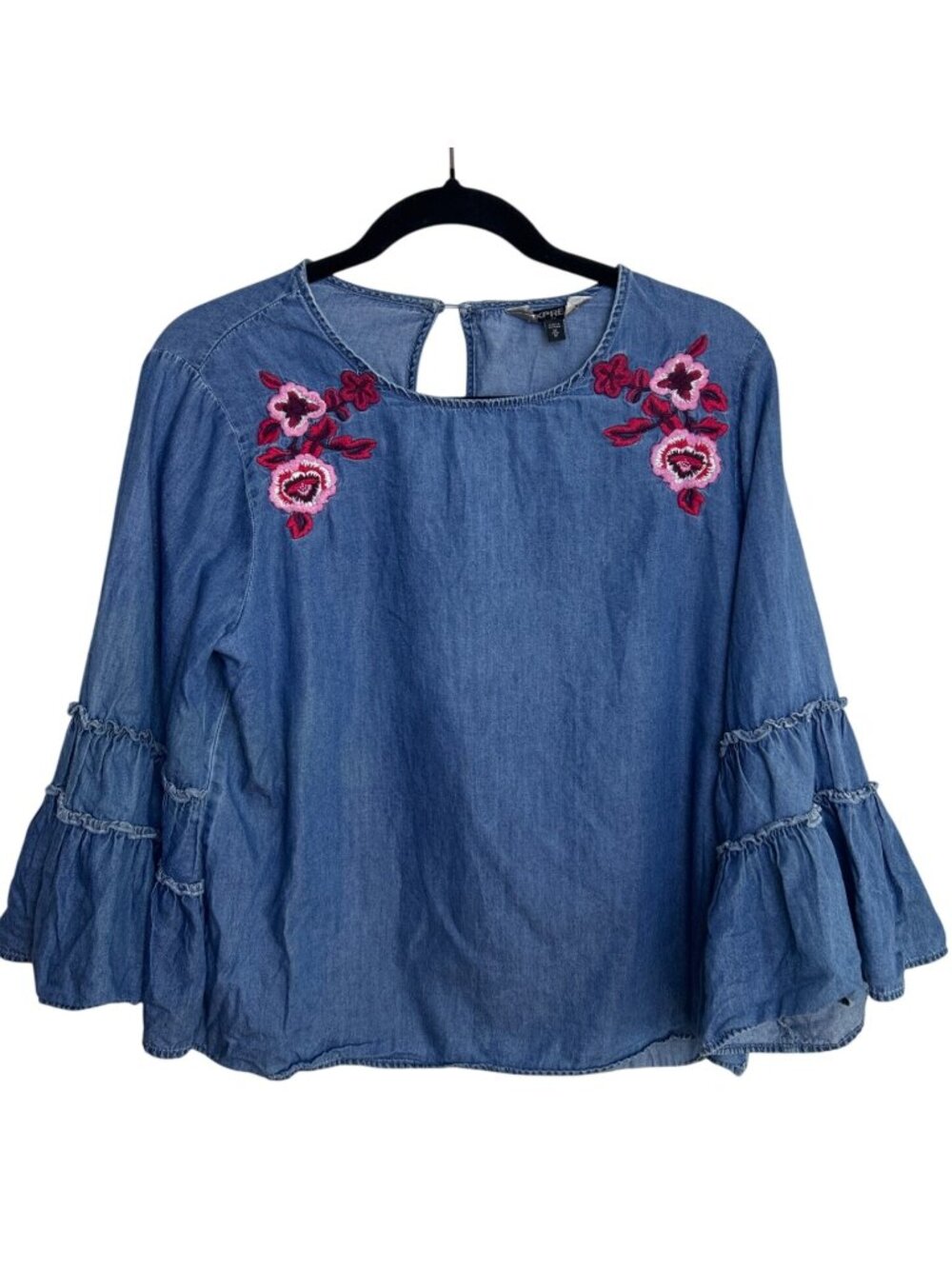 Express Chambray Blouse Women's M Blue Embroidered Floral Bell Sleeve Top Boho